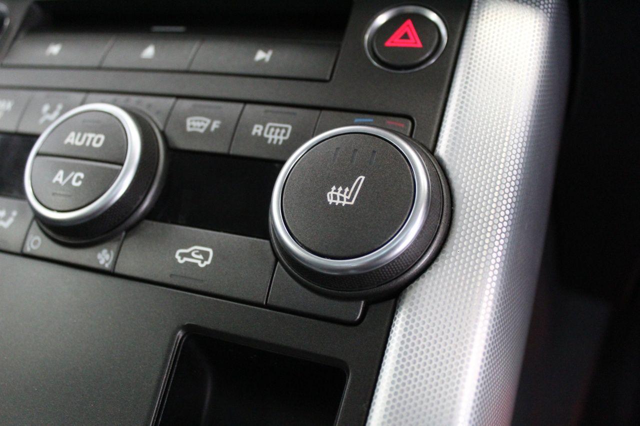 Land Rover Range Rover Evoque view 42