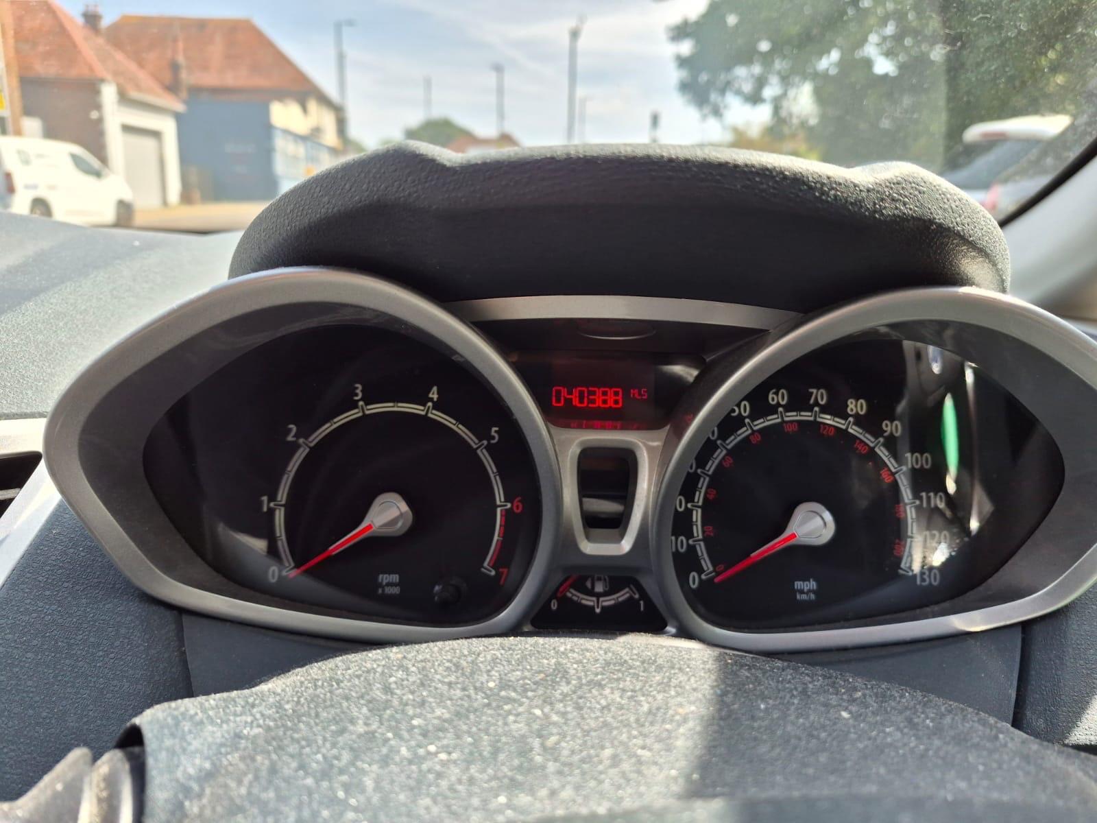 Ford Fiesta view 10