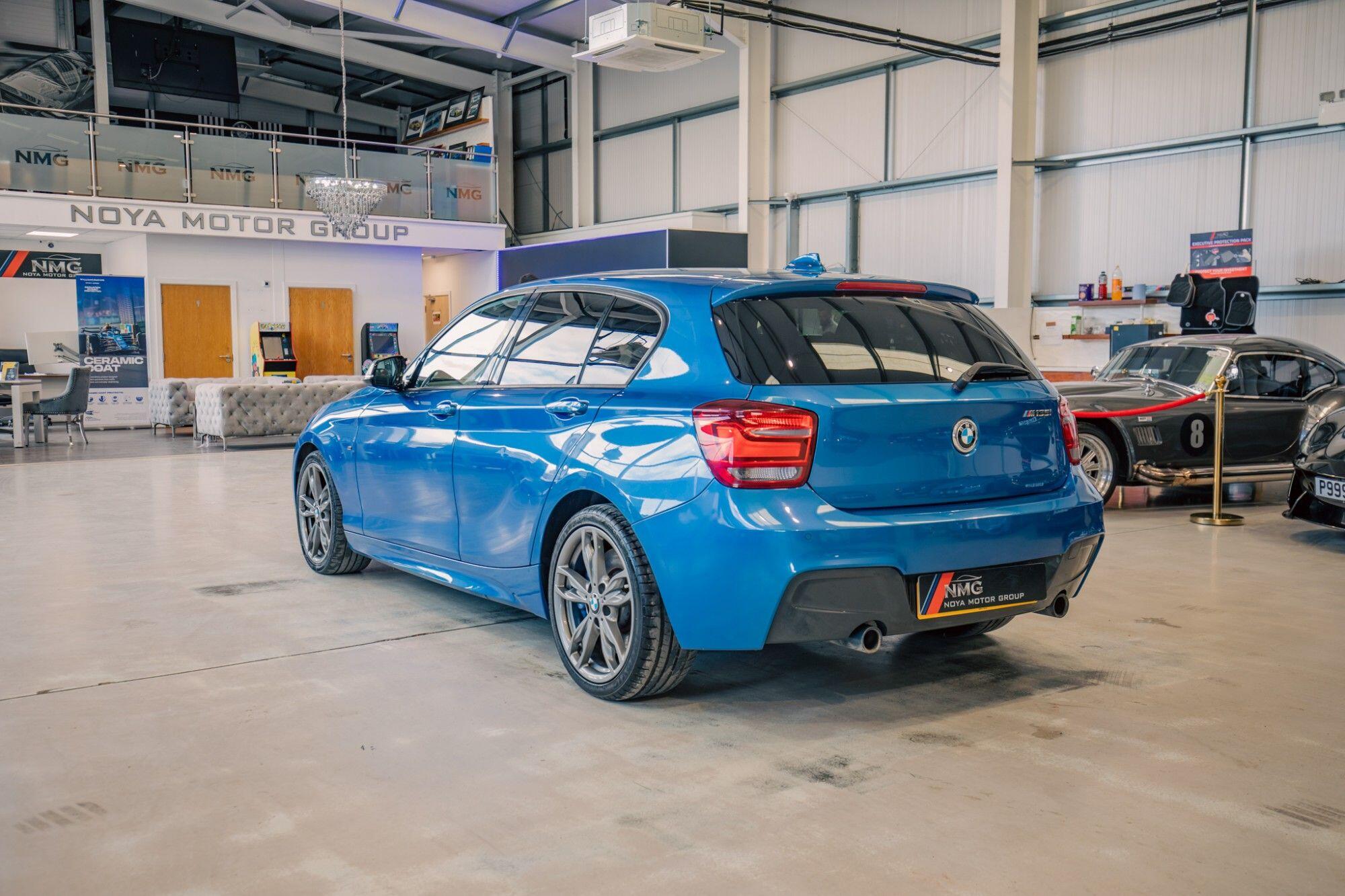 BMW 1 Series view 26