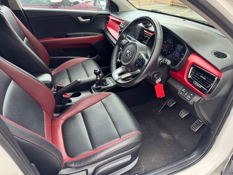Kia Rio view 12