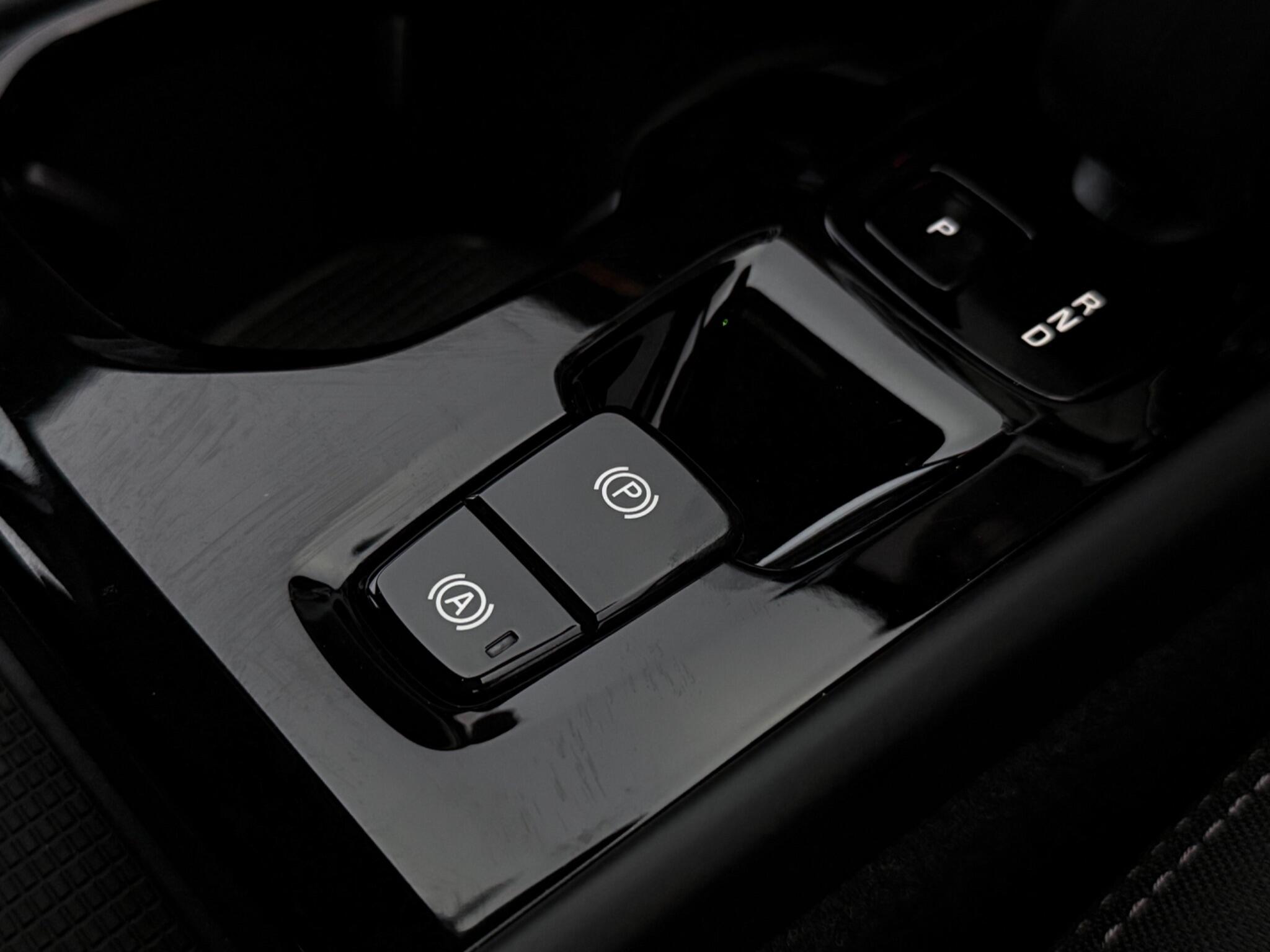 Volvo XC40 view 29