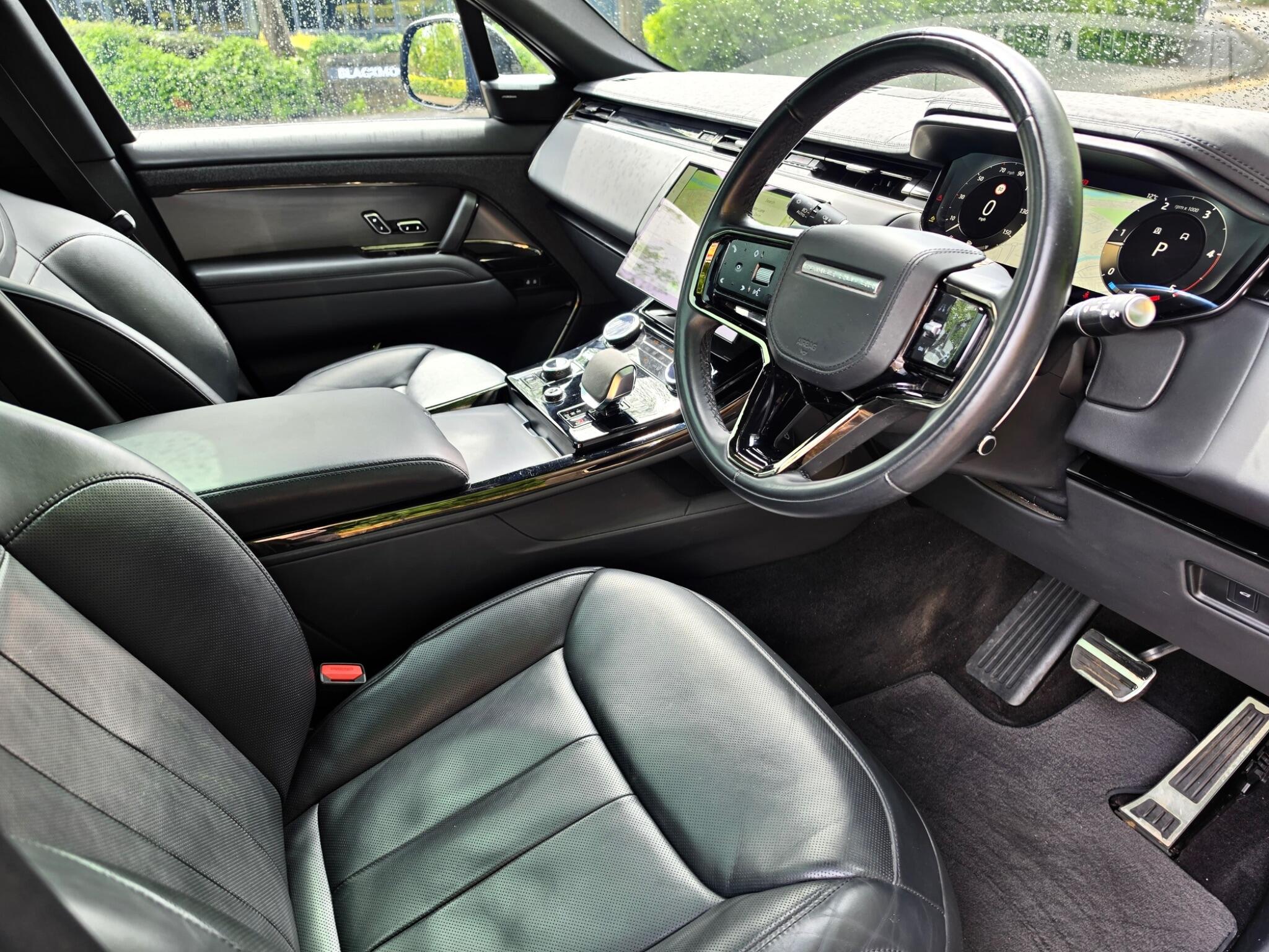 Land Rover Range Rover Sport view 14