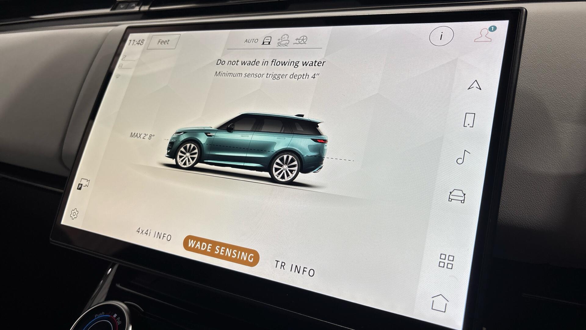 Land Rover Range Rover Sport view 43