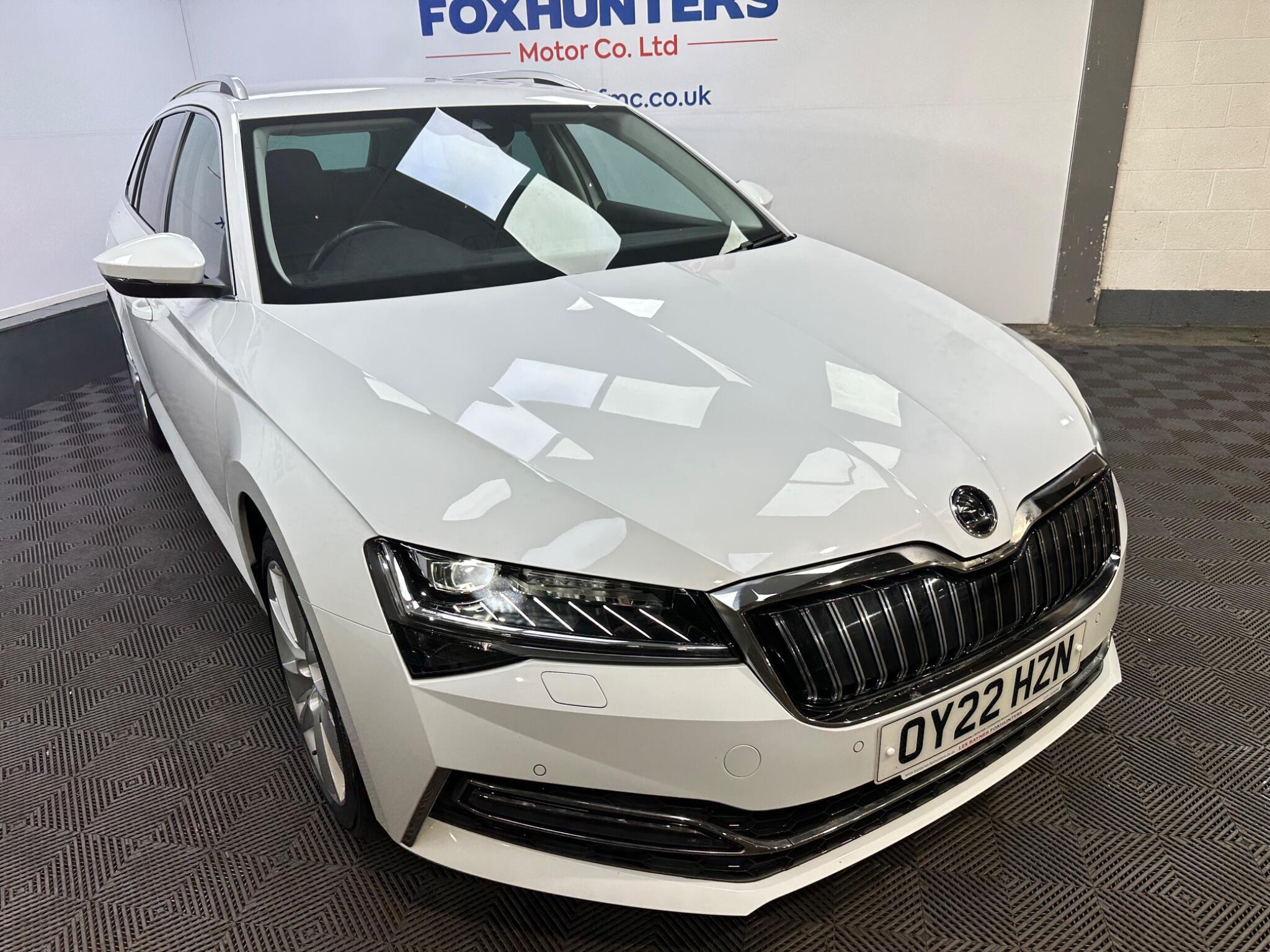 Skoda Superb view 11