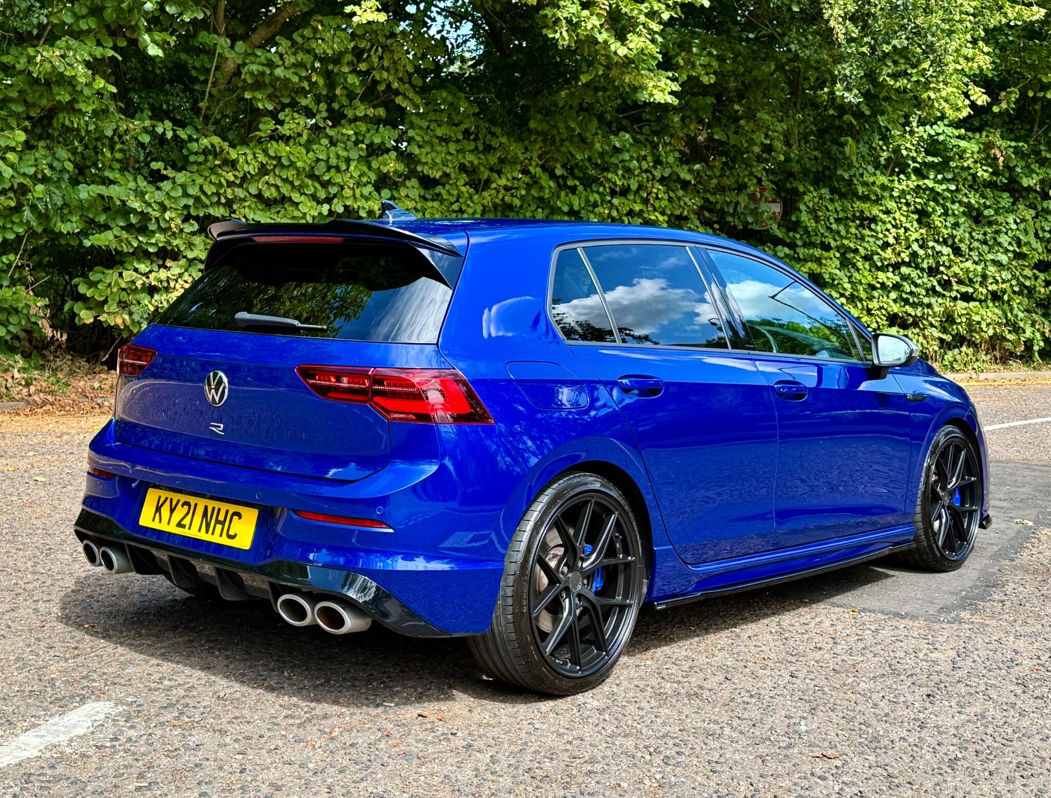 Volkswagen Golf view 11