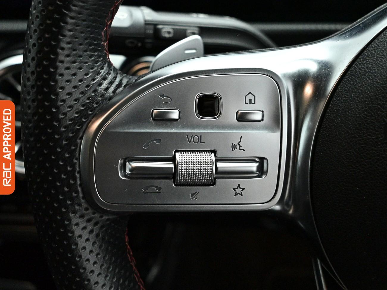 Mercedes-Benz Cla view 23