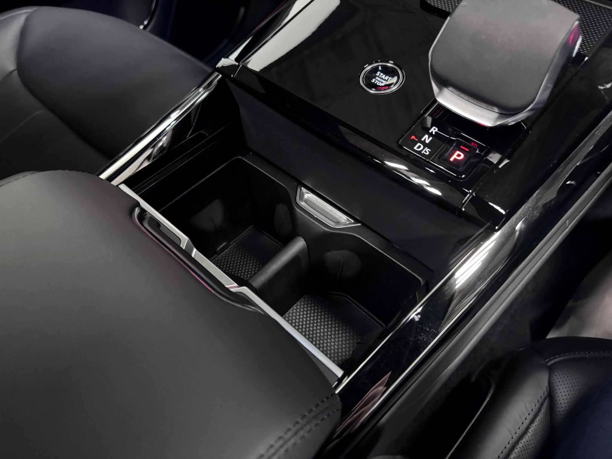 Land Rover Range Rover Sport view 36