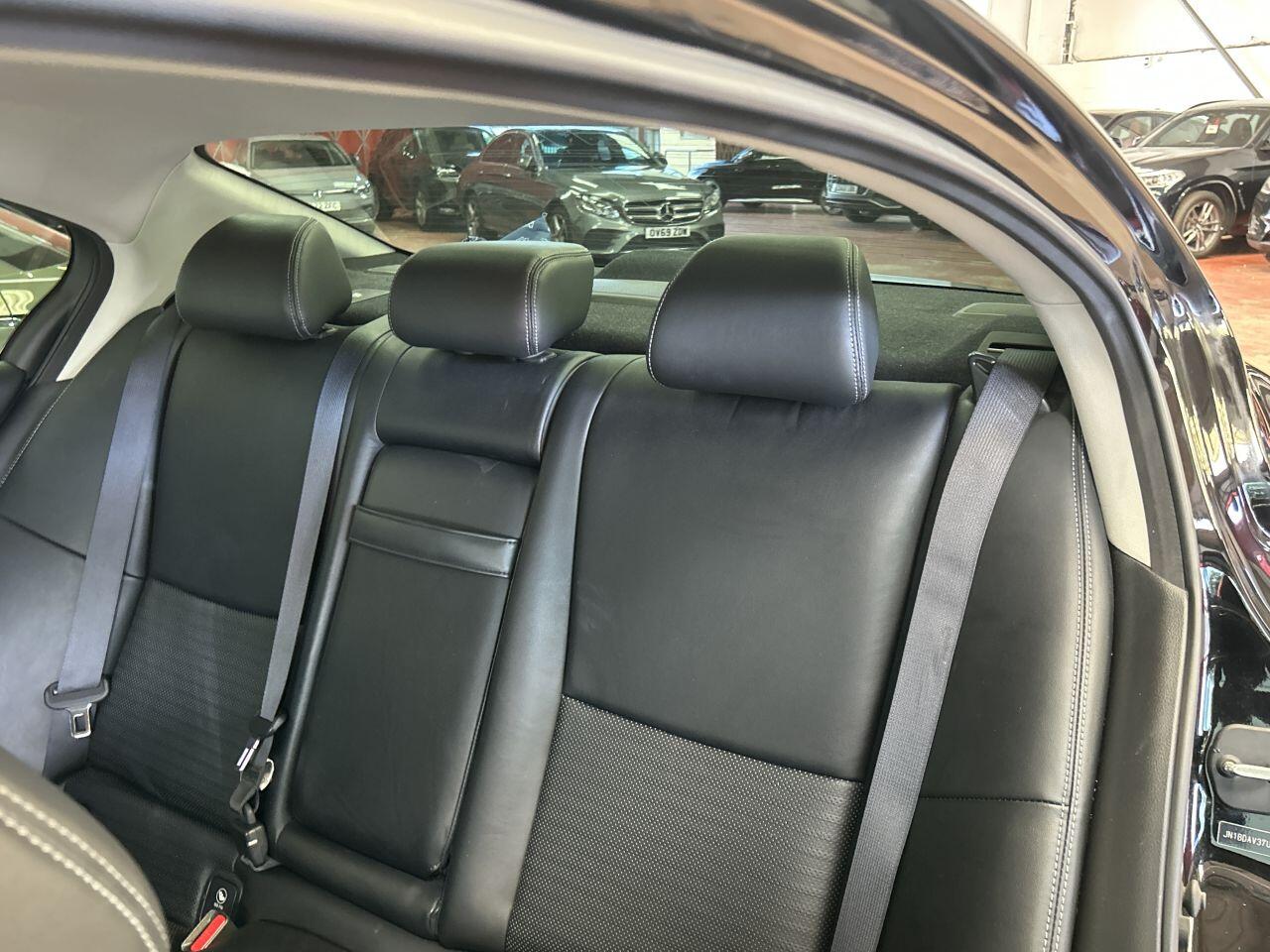 Infiniti Q50 view 57