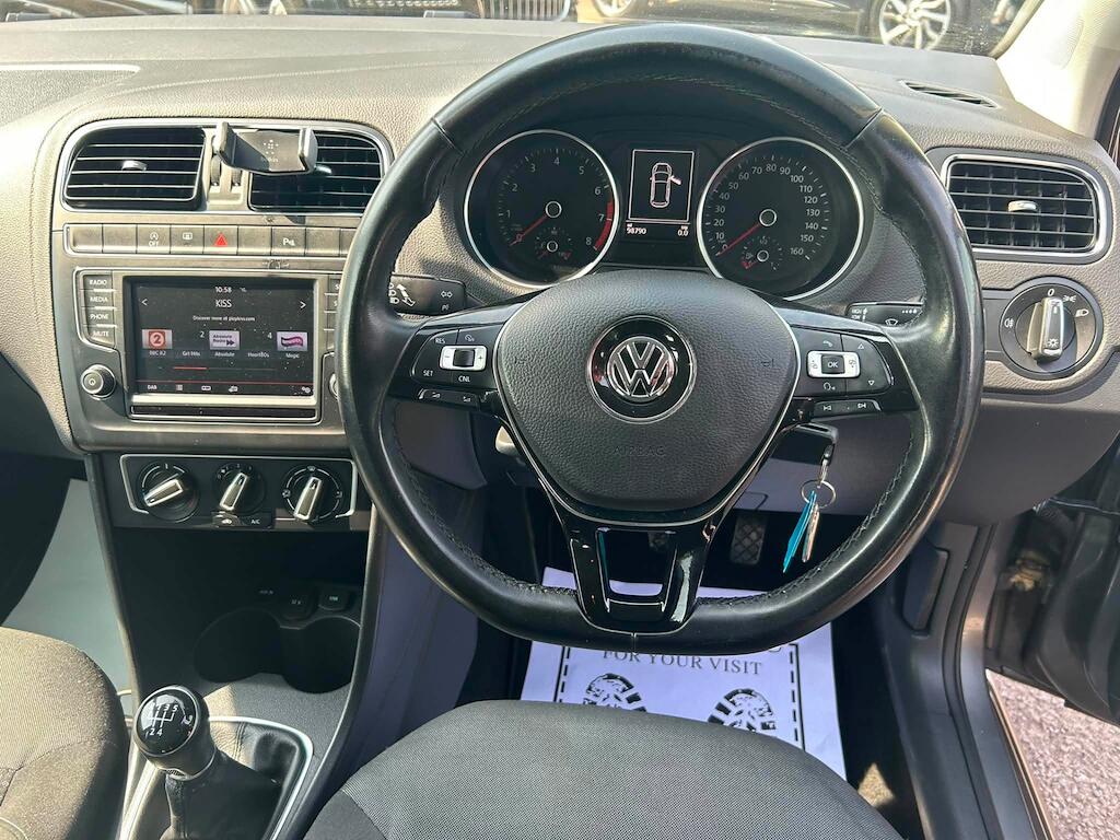 Volkswagen Polo view 10