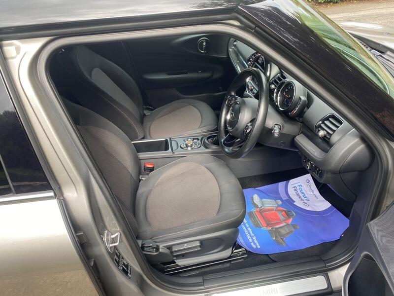 Mini Clubman view 8
