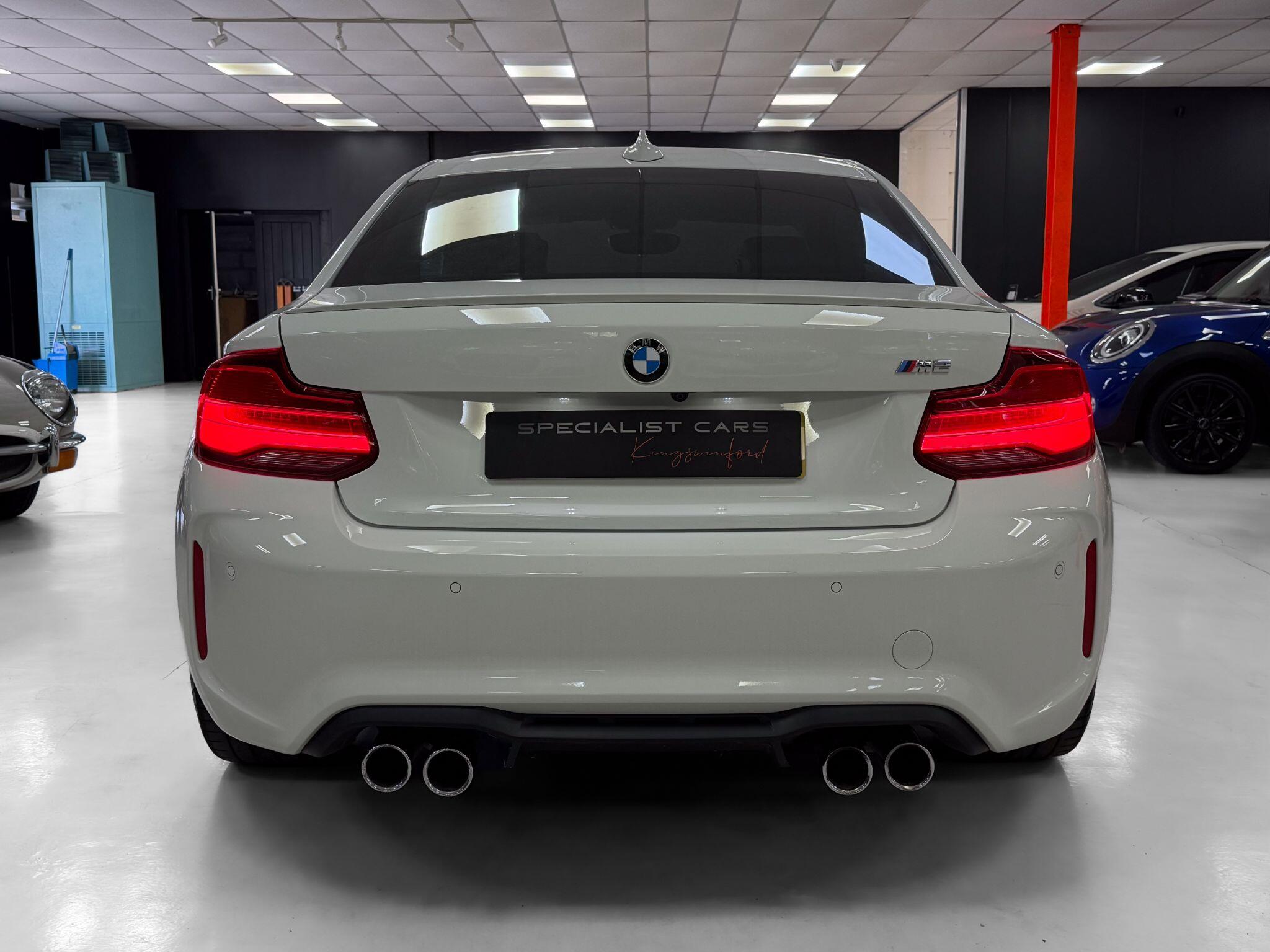 BMW M2 view 16