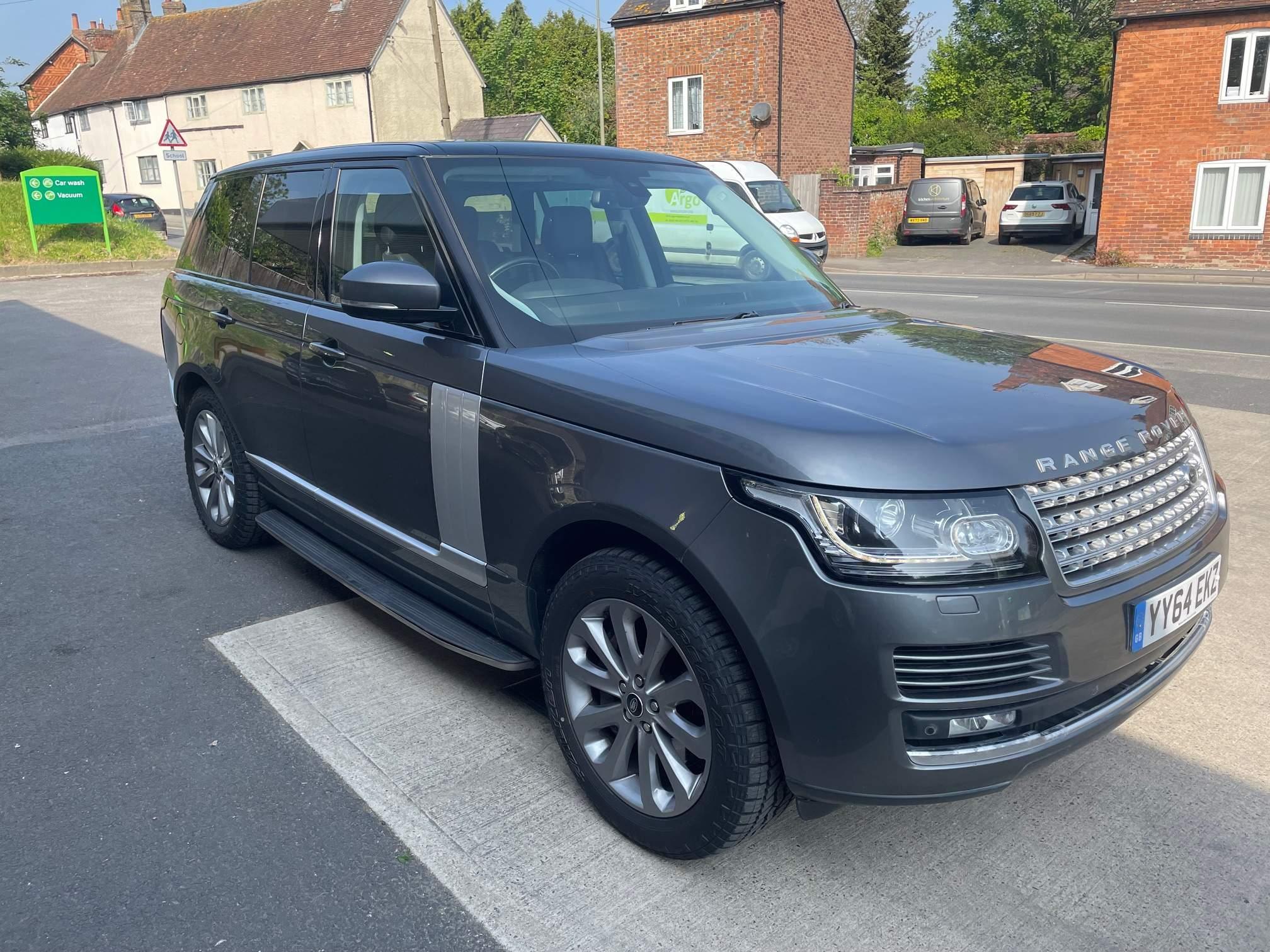 2014 Land Rover Range Rover 4.4 SD V8 Vogue Auto 4WD Euro 5 5dr • 90,000 miles image 4