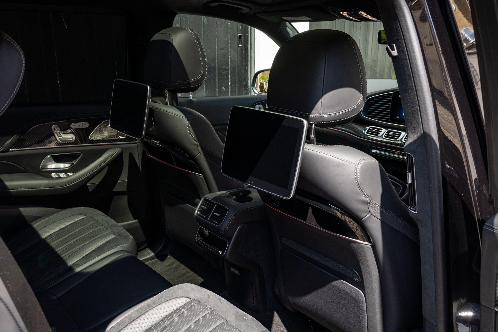 Mercedes-Benz GLS view 17
