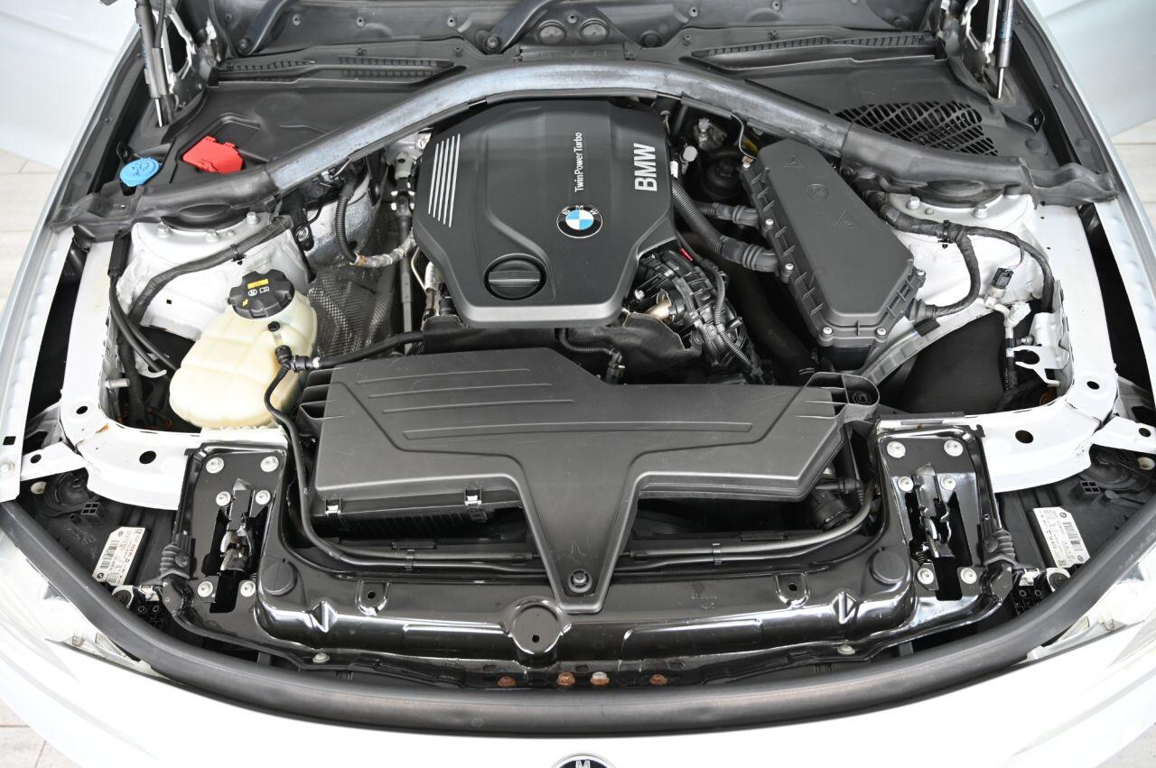 BMW 3 Series view 45