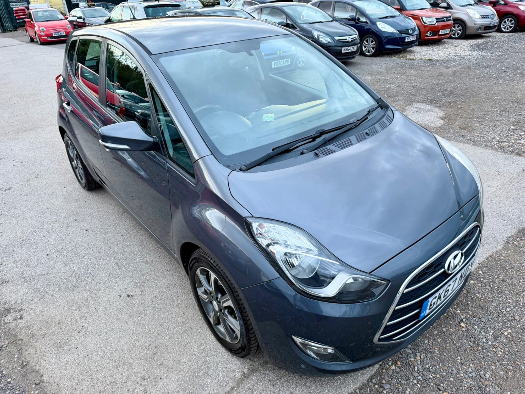 Hyundai Ix20 view 6