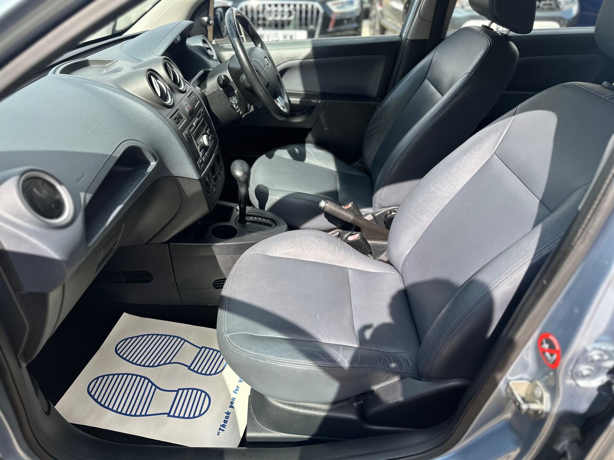 Ford Fiesta view 40