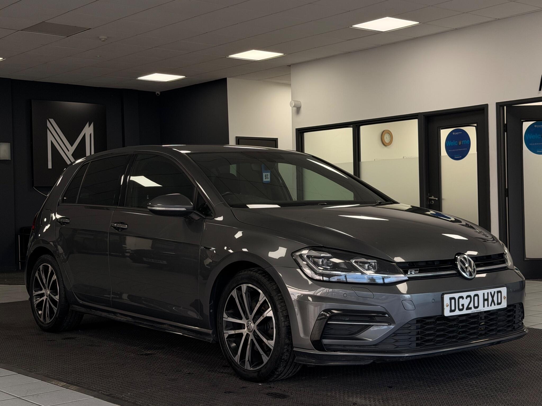 Volkswagen Golf view 2