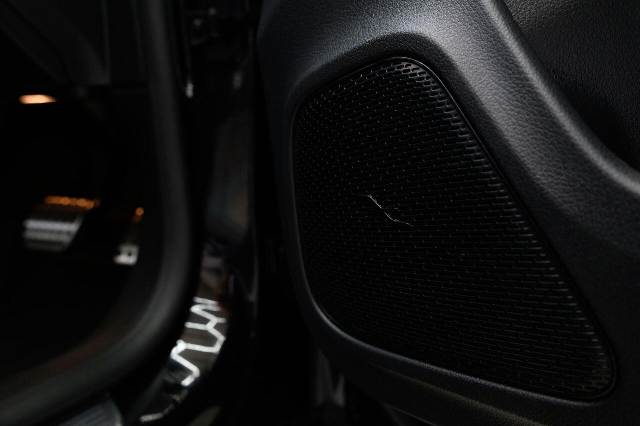 Mercedes-Benz CLA view 19