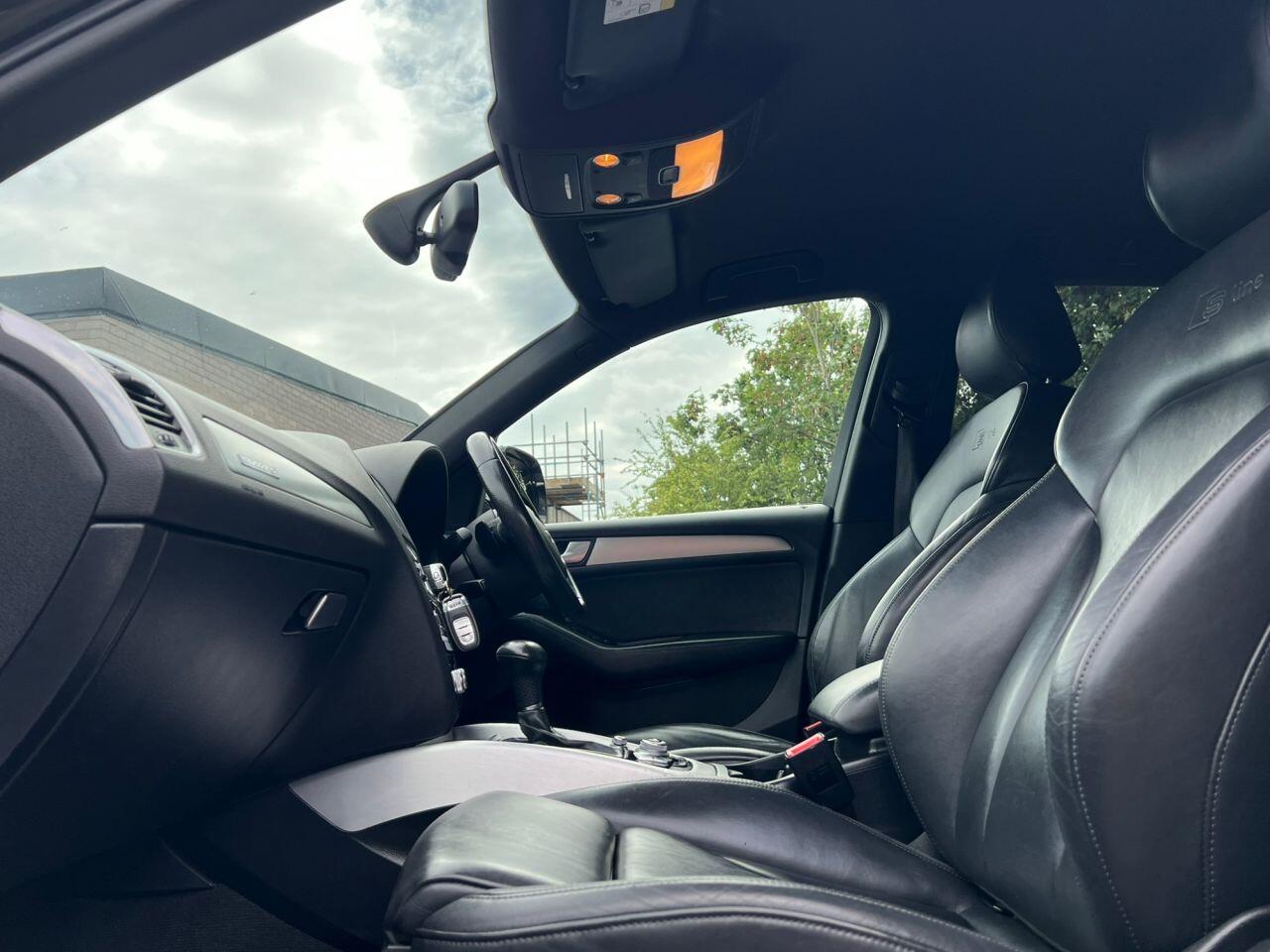 Audi Q5 view 15
