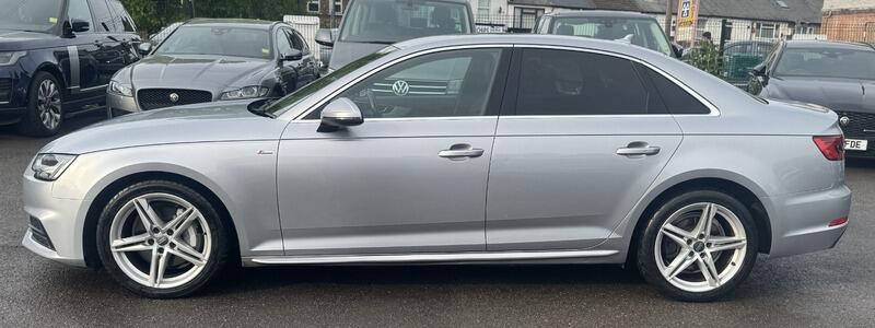 Audi A4 view 4