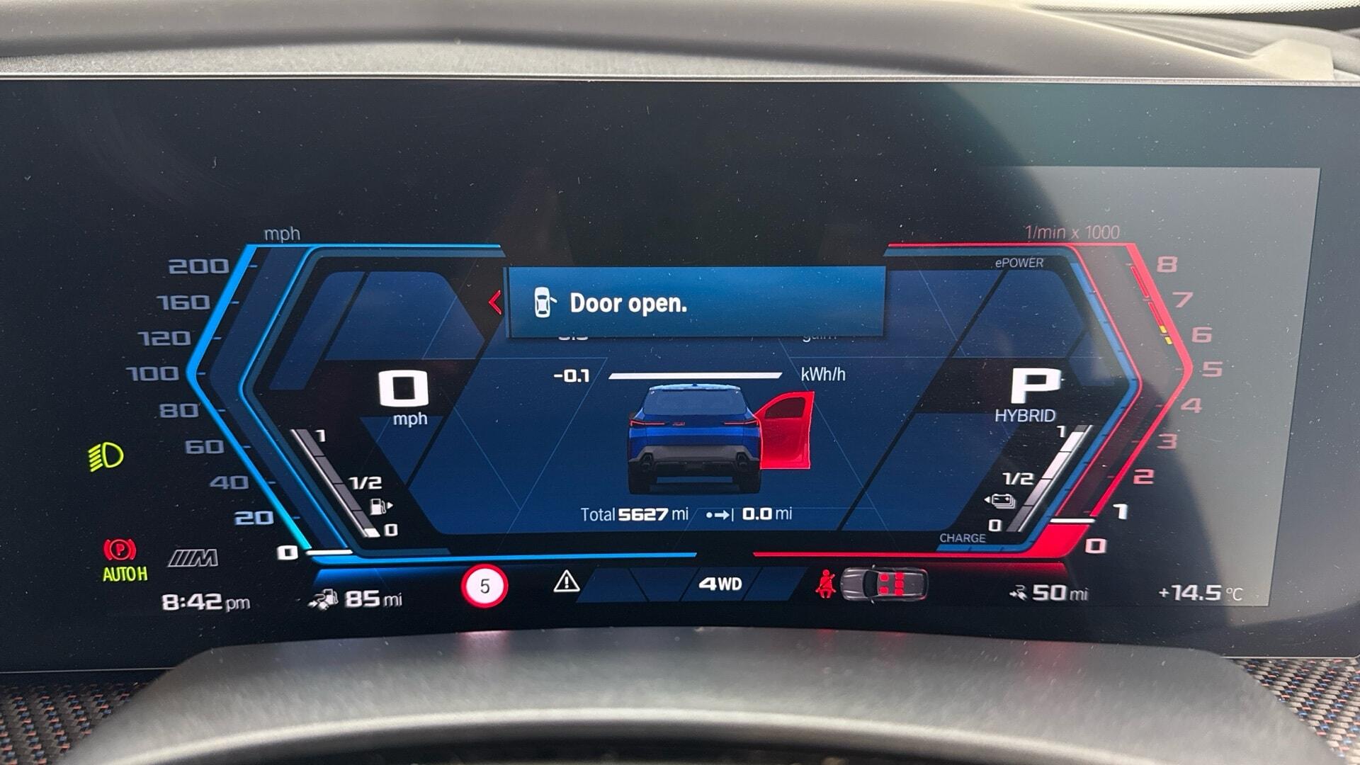 BMW XM view 9