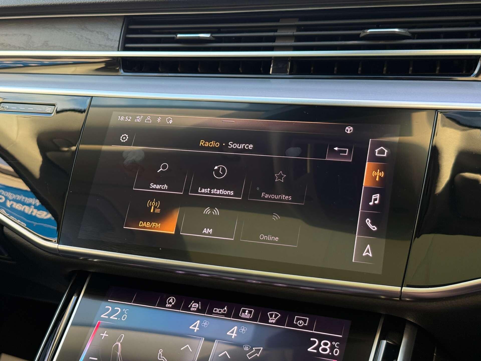 Audi A8 view 68