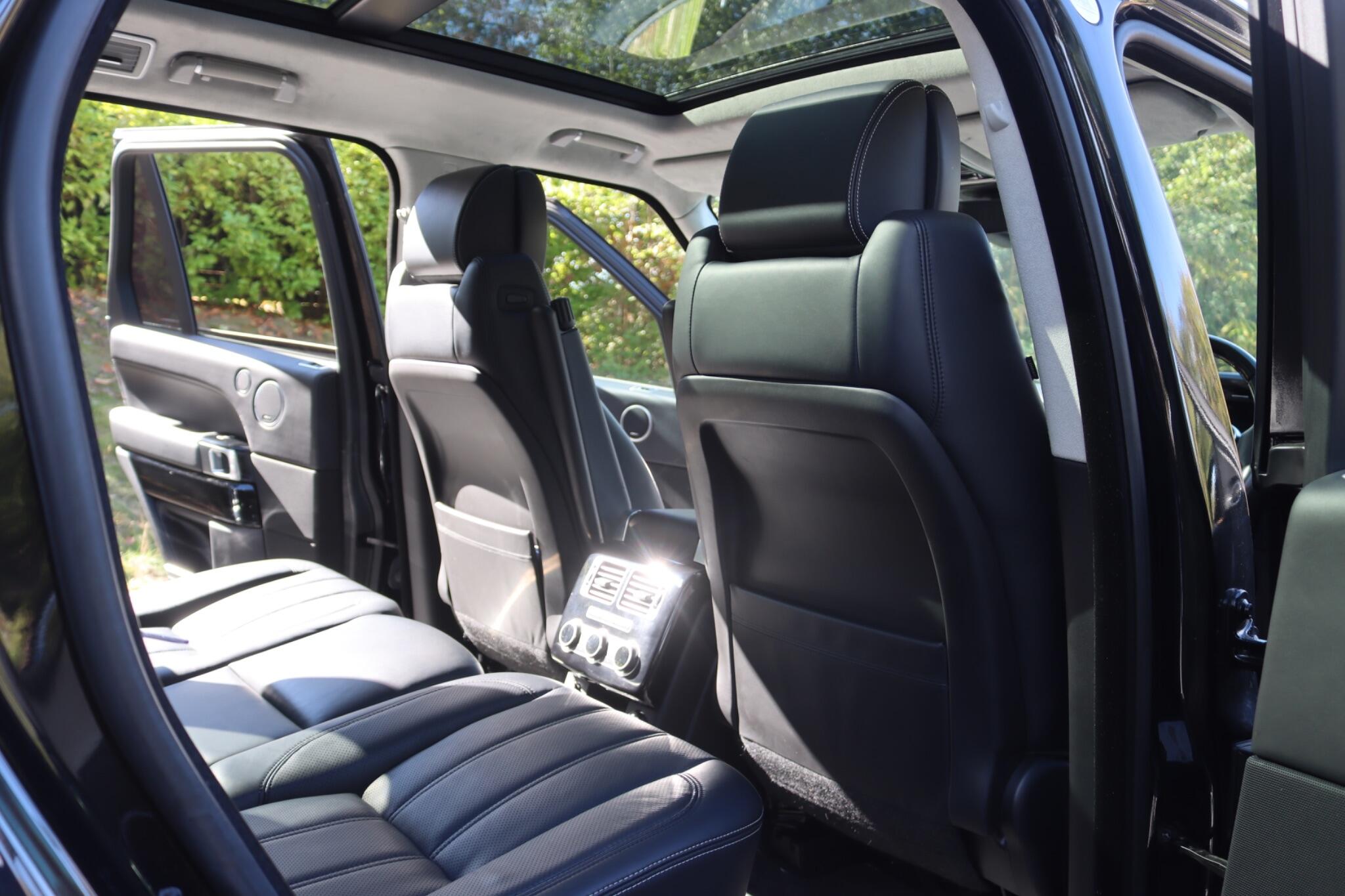Land Rover Range Rover view 46
