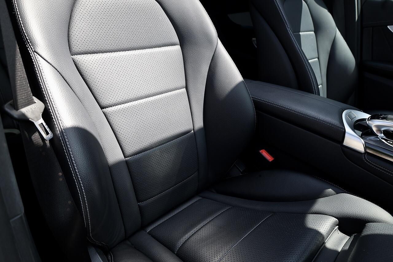 Mercedes-Benz GLC view 22
