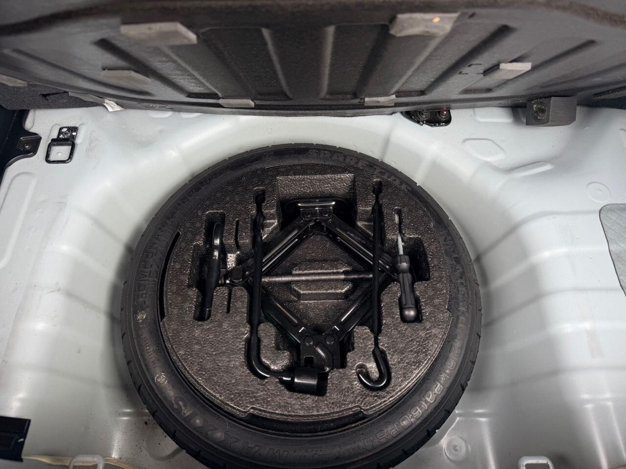 Hyundai I10 view 26