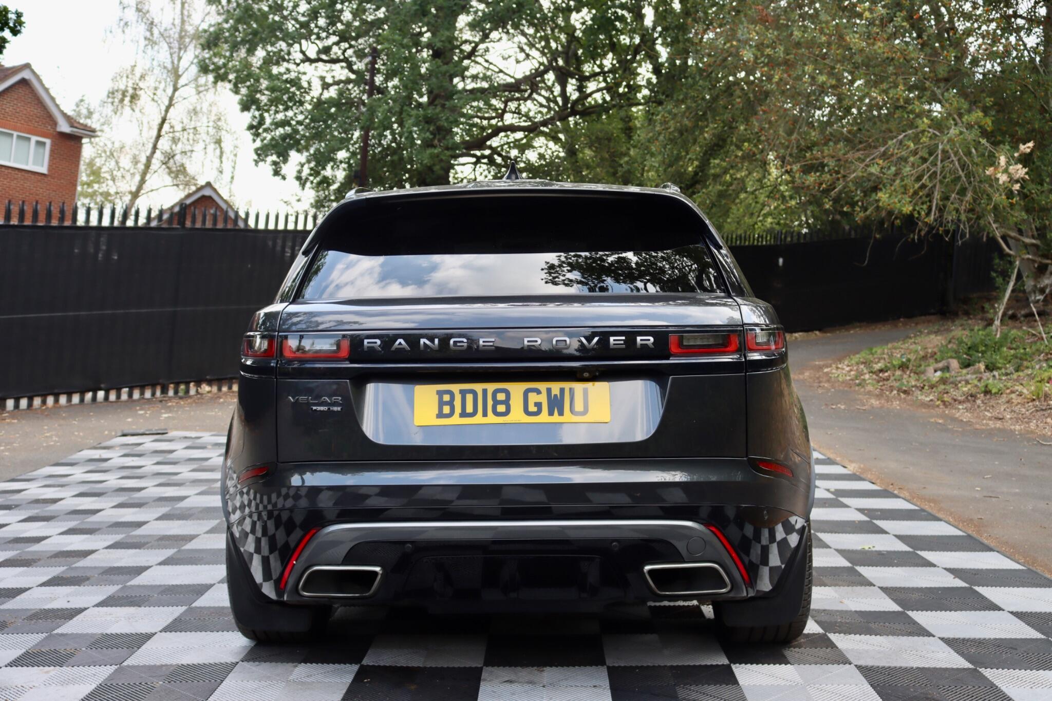 Land Rover Range Rover Velar view 18