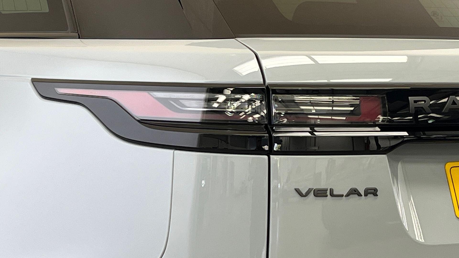 Land Rover Range Rover Velar view 19