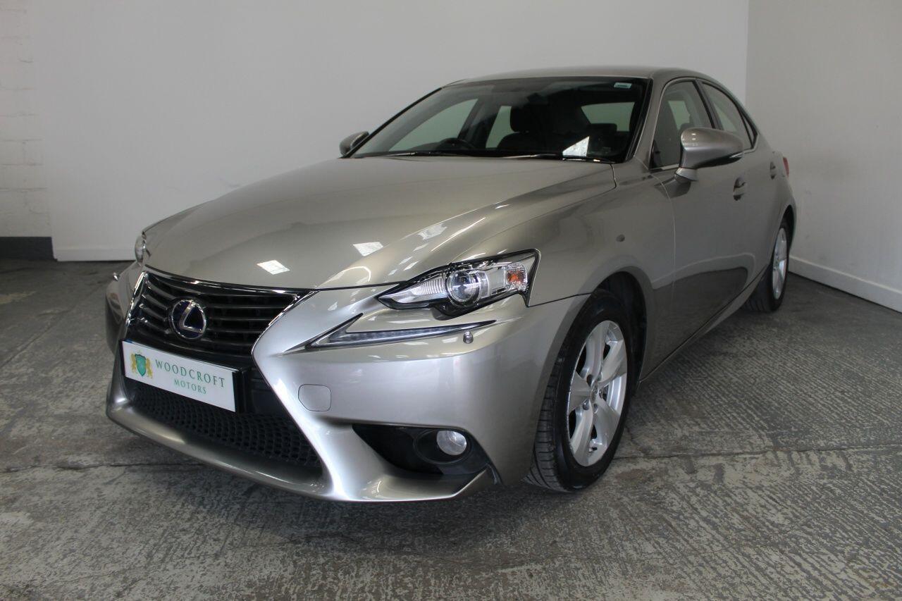 Lexus Is view 2