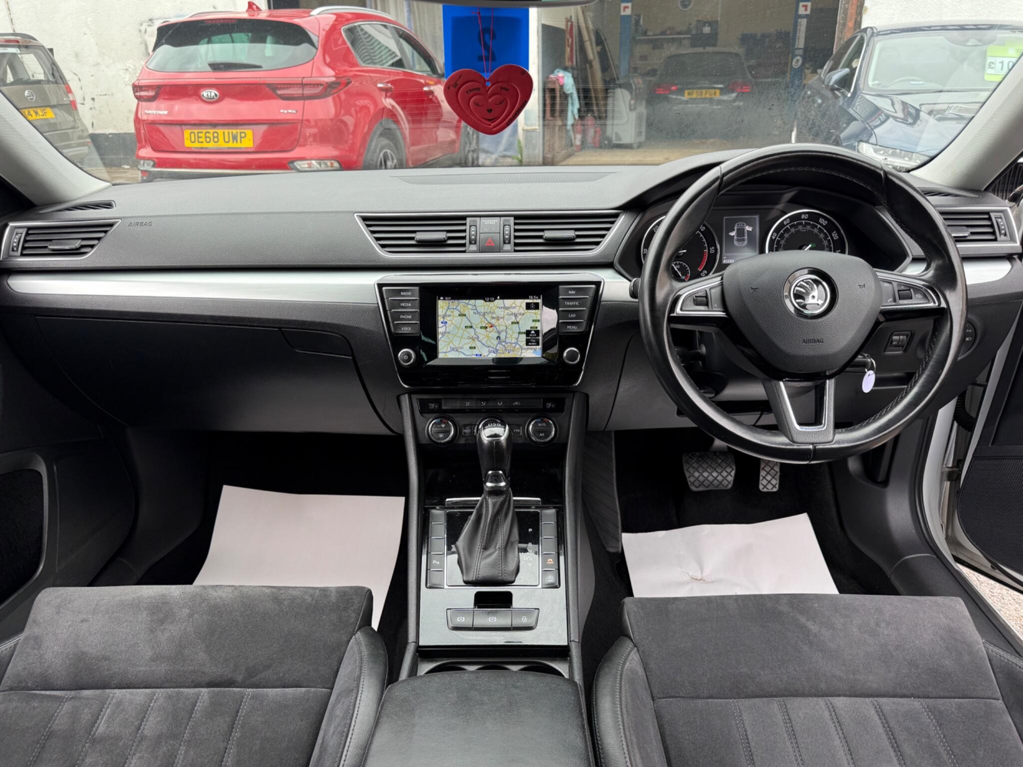 Skoda Superb - Image 53