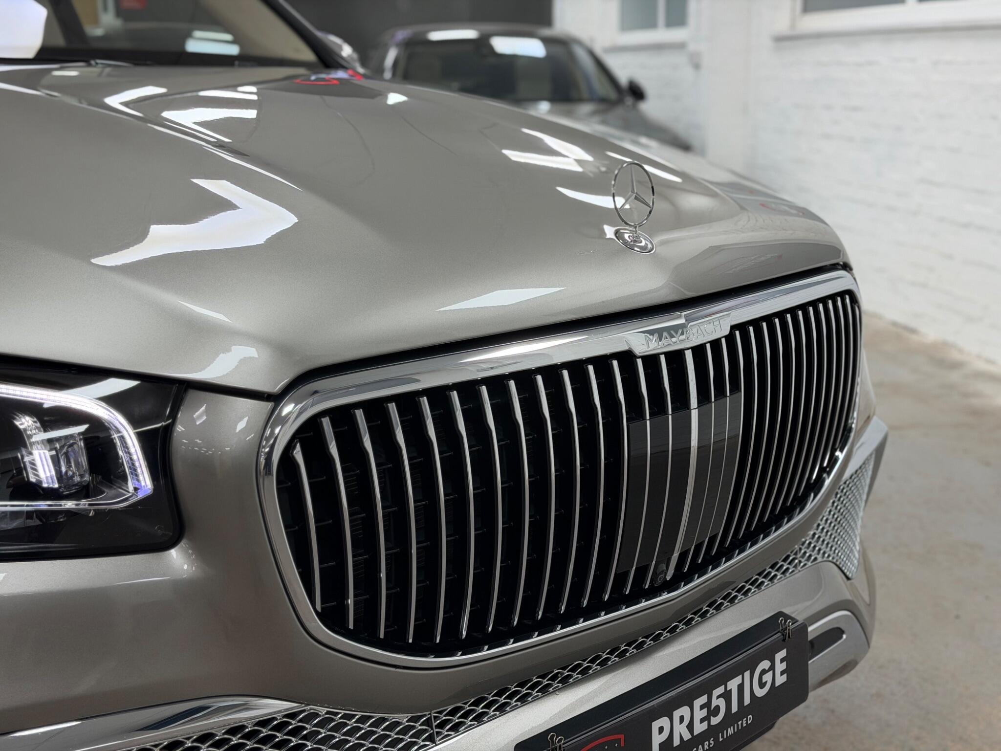 Mercedes-Benz GLS view 11