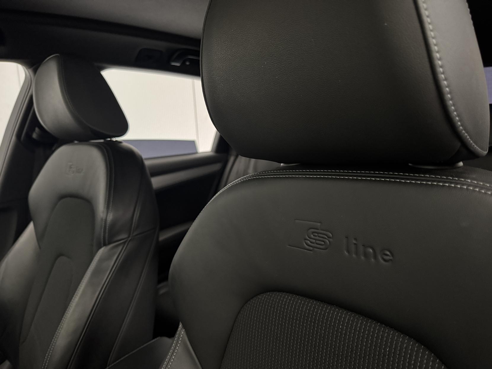 Audi A4 Avant view 49