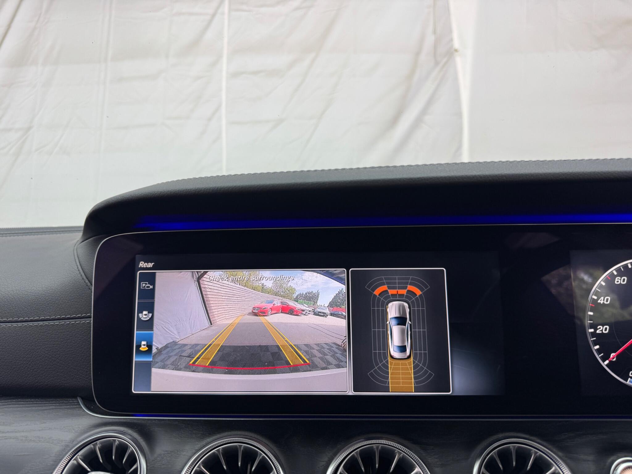 Mercedes-Benz E Class view 43