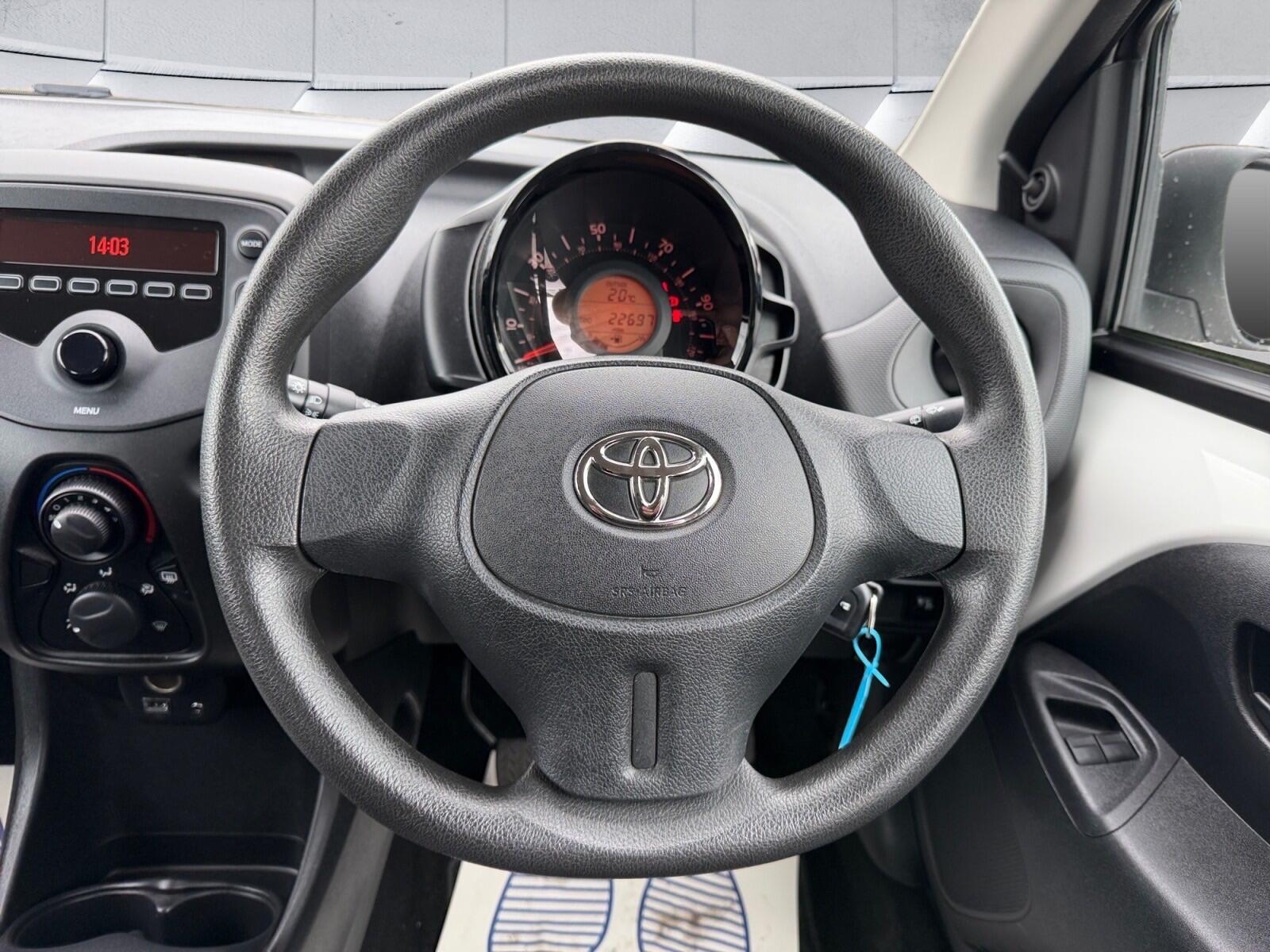 Toyota Aygo view 14