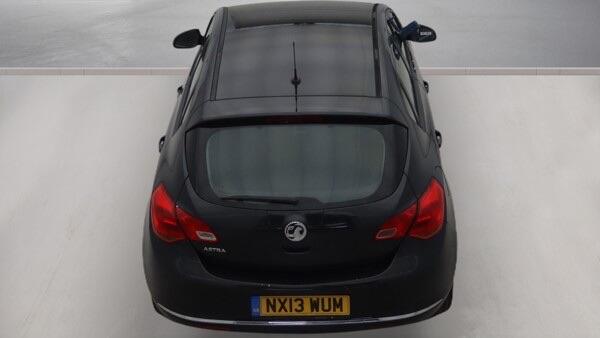 Vauxhall Astra view 8