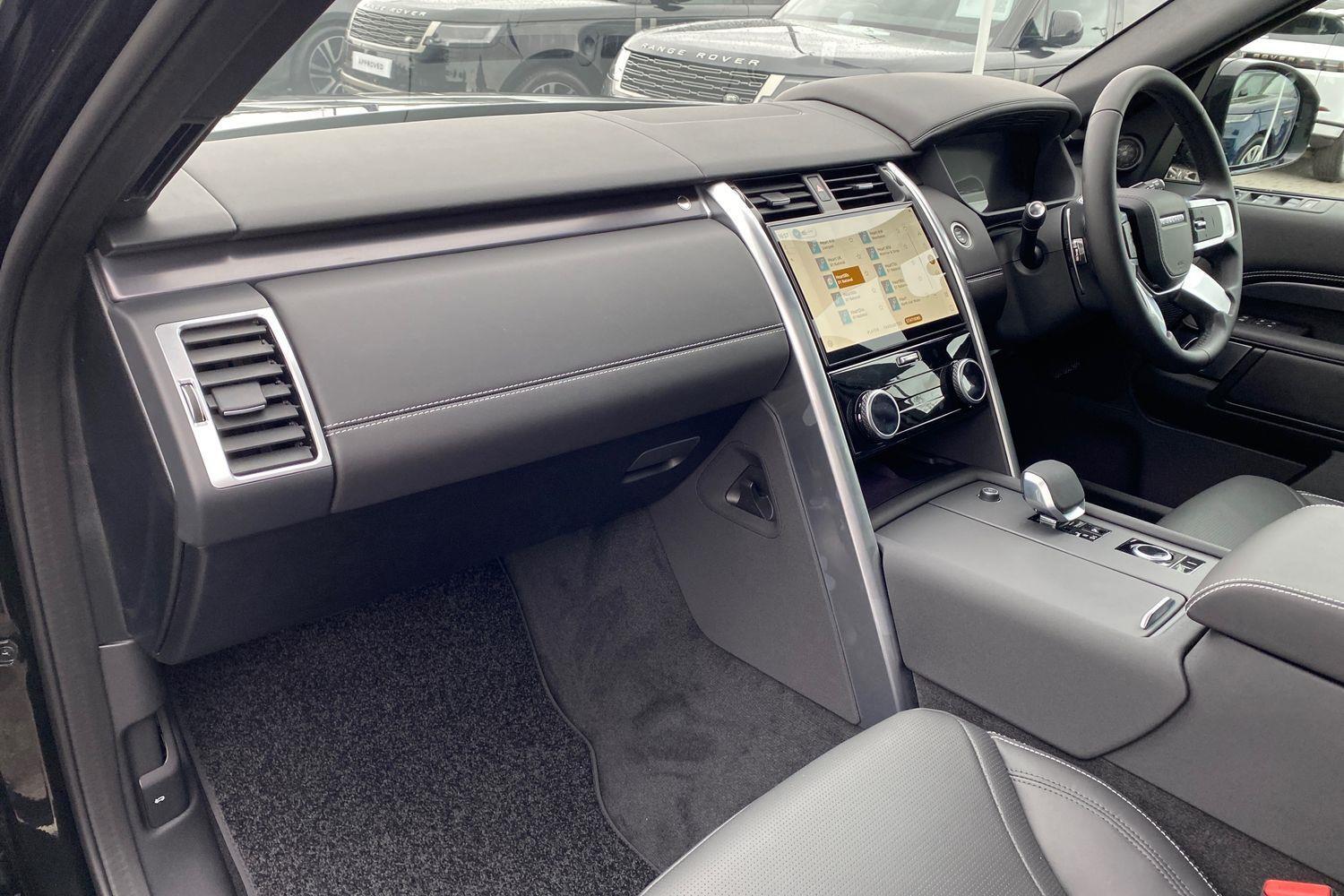 Land Rover Discovery view 49