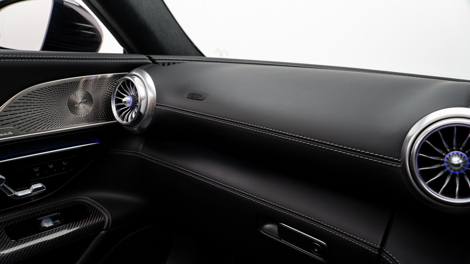 Mercedes-Benz SL view 56