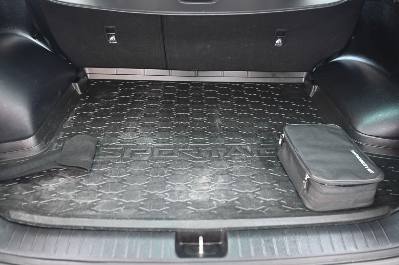Kia Sportage view 8