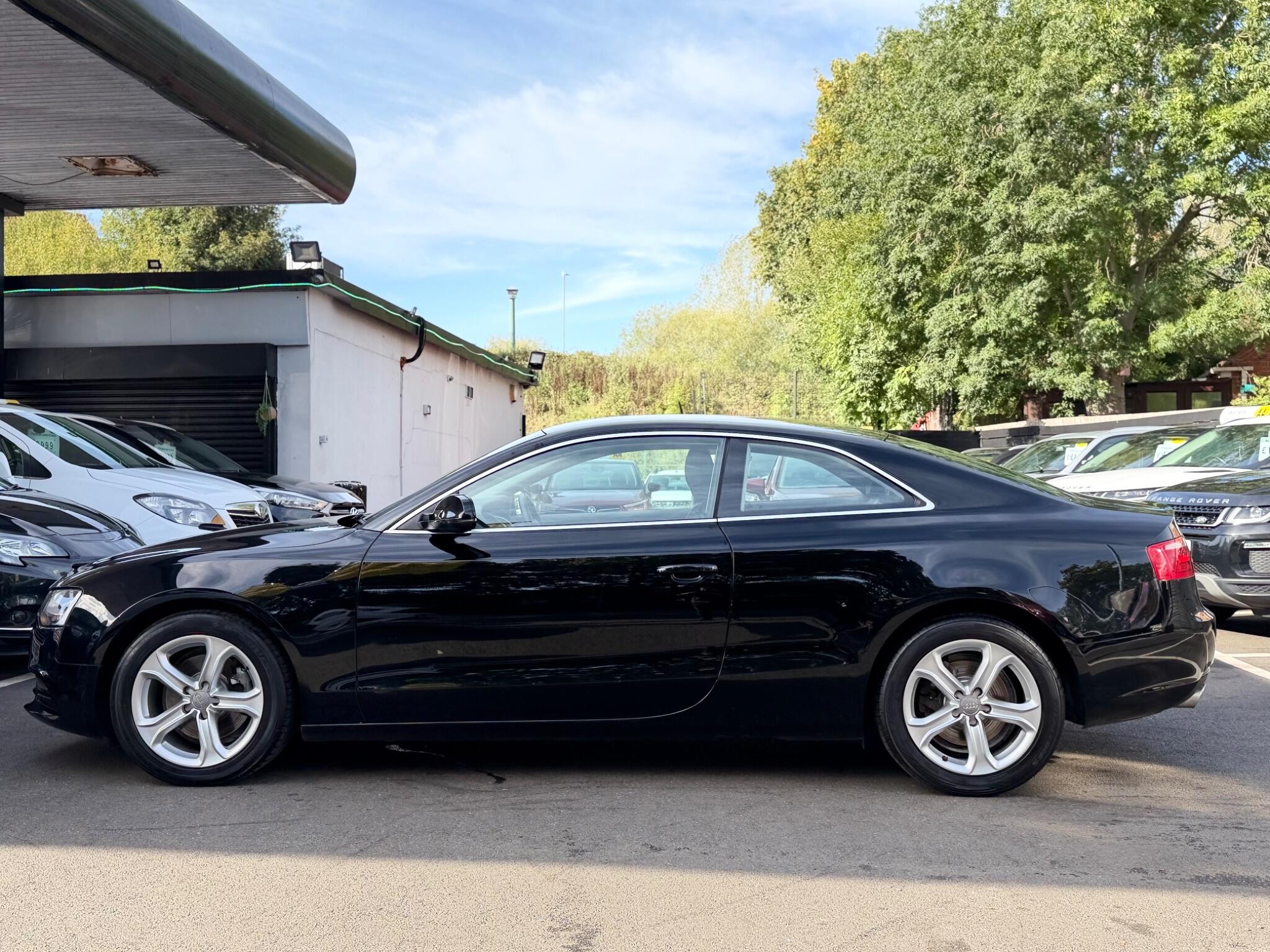 Audi A5 view 5