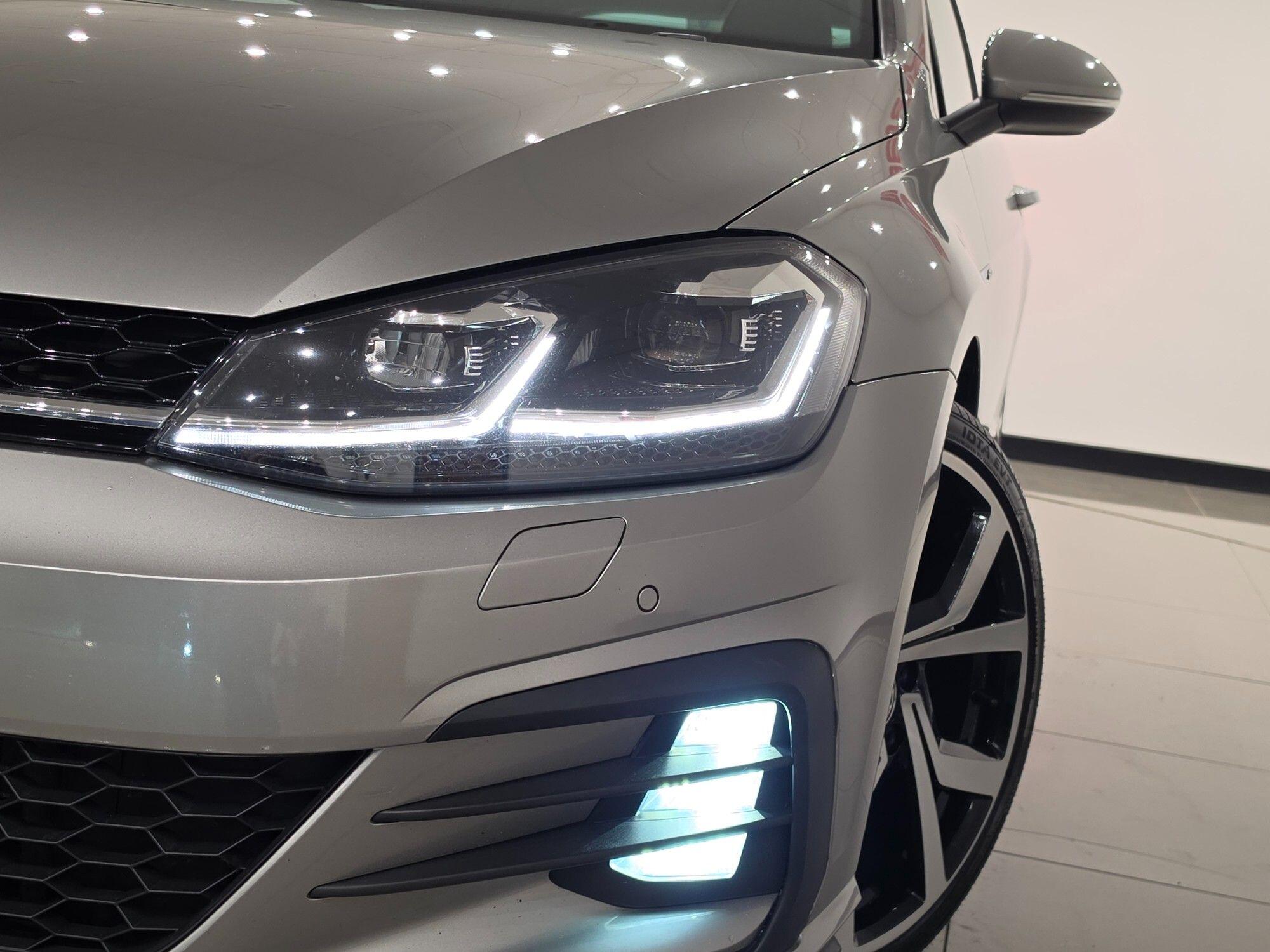Volkswagen Golf view 39