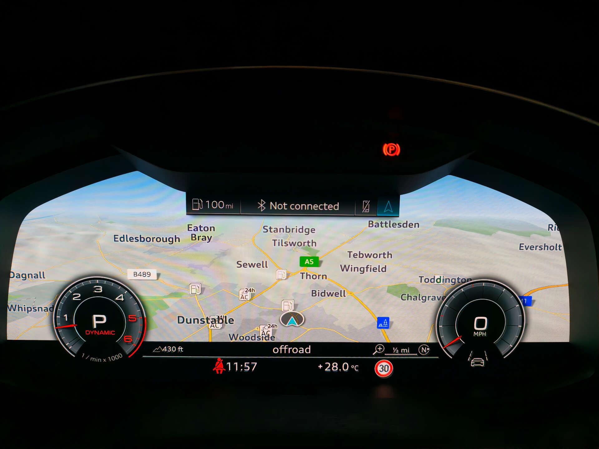 Audi Q8 view 25
