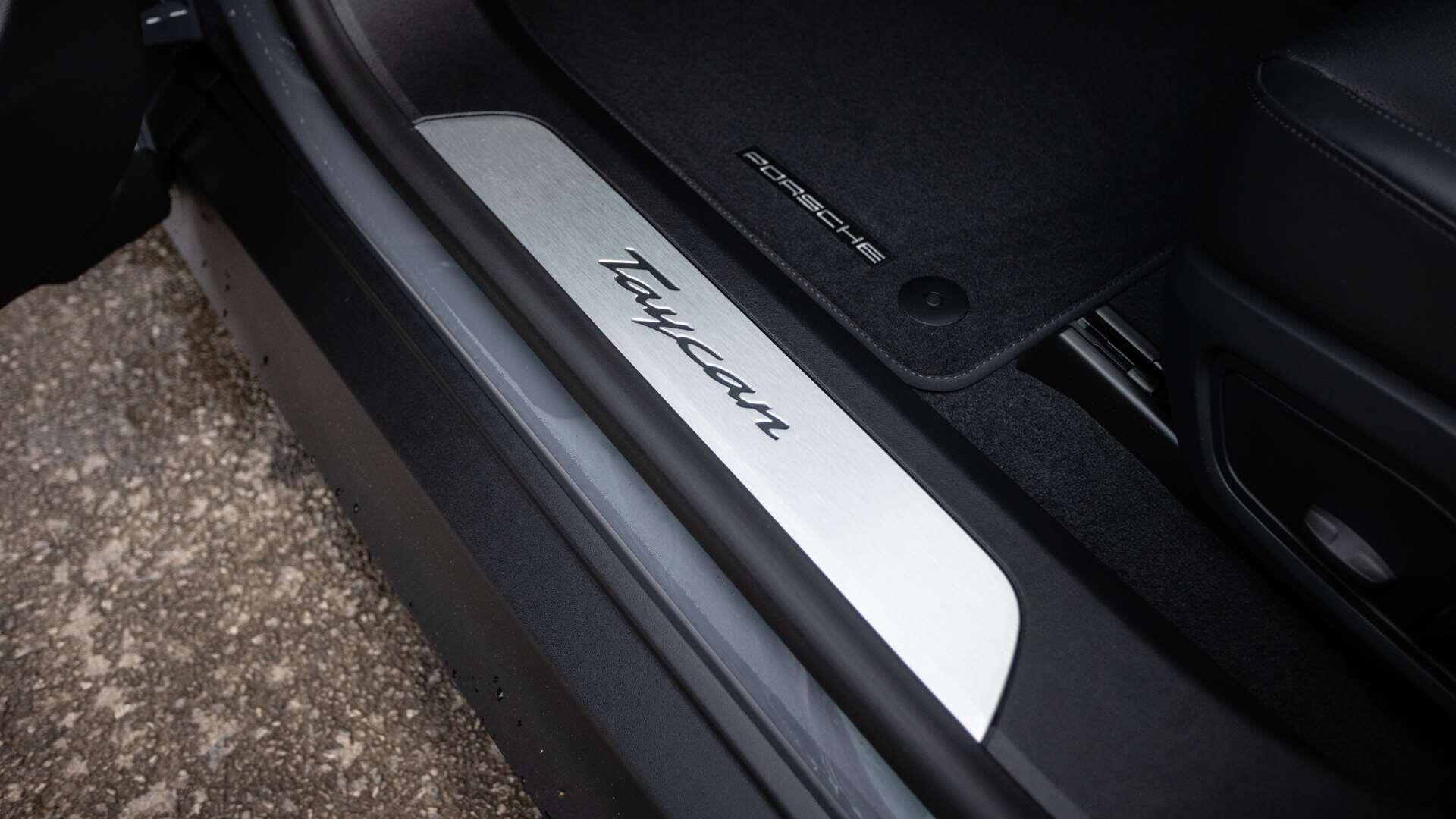 Porsche Taycan view 26