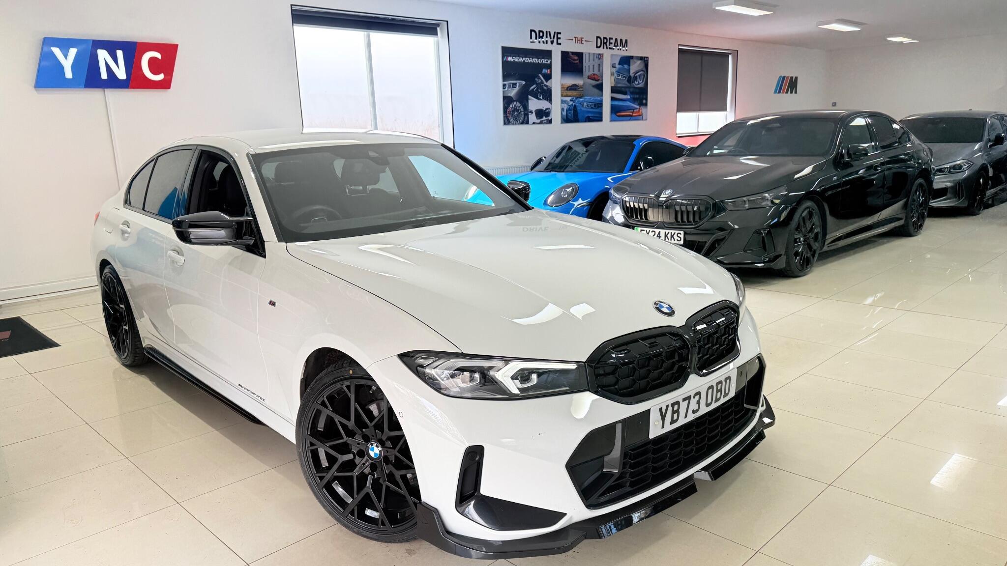 BMW 3 Series view 35