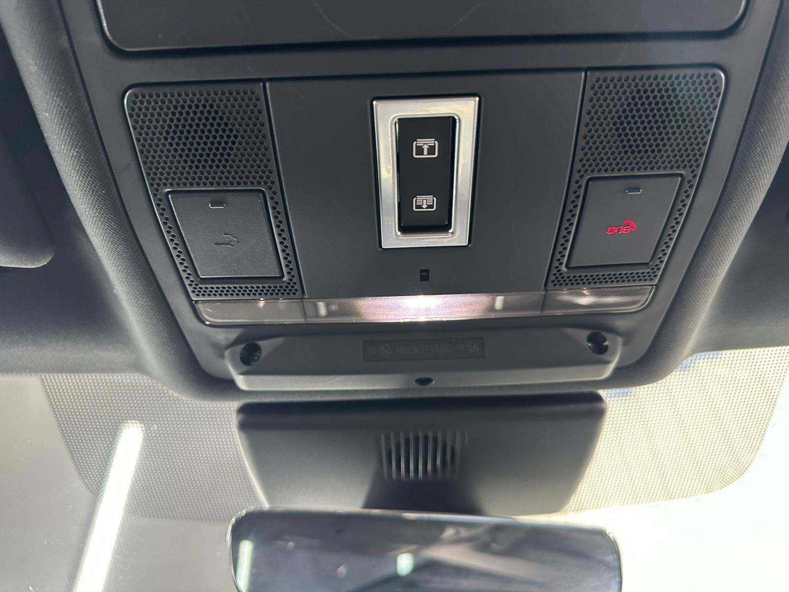 Jaguar E-Pace view 46