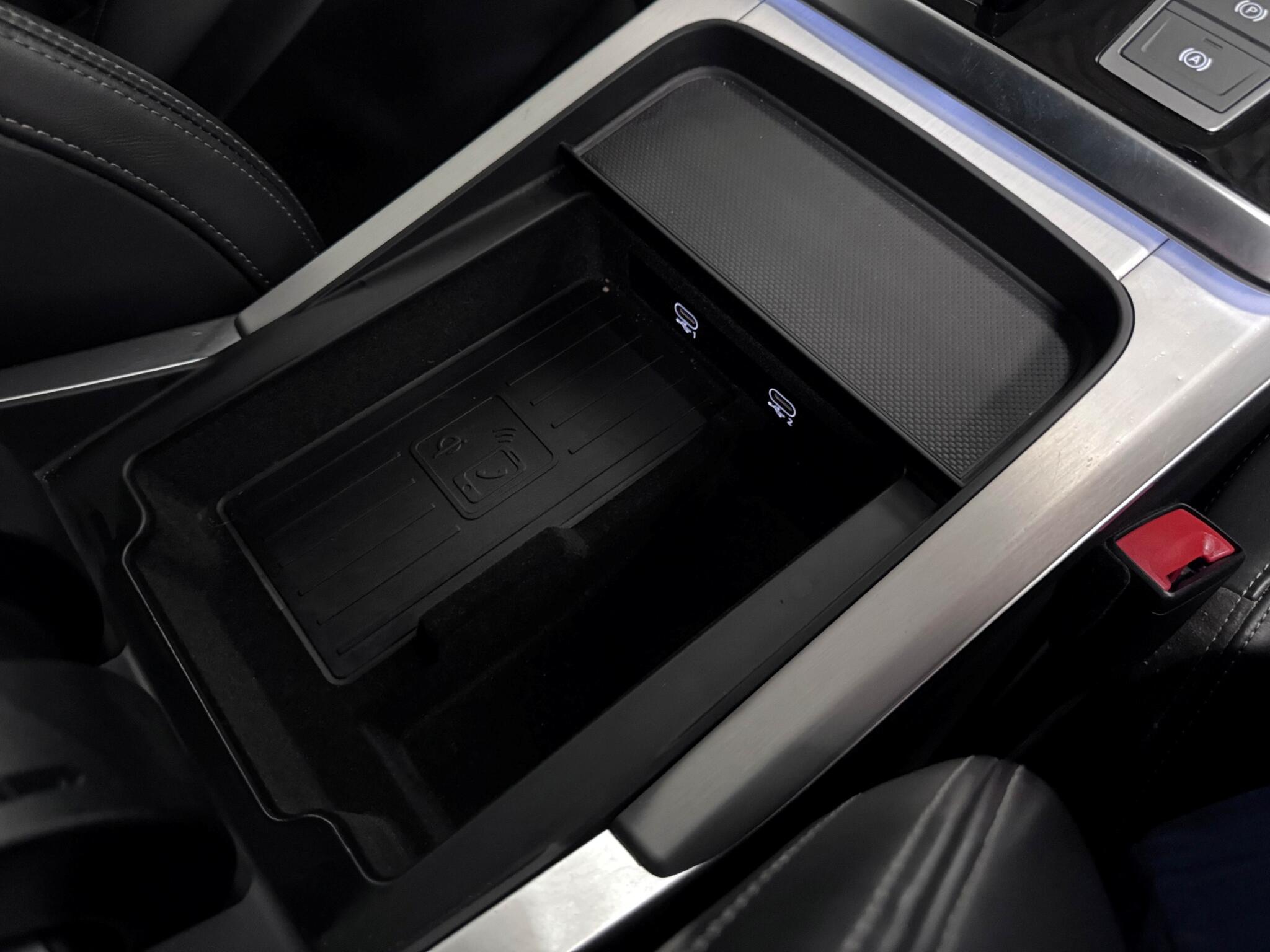 Audi Q7 view 40