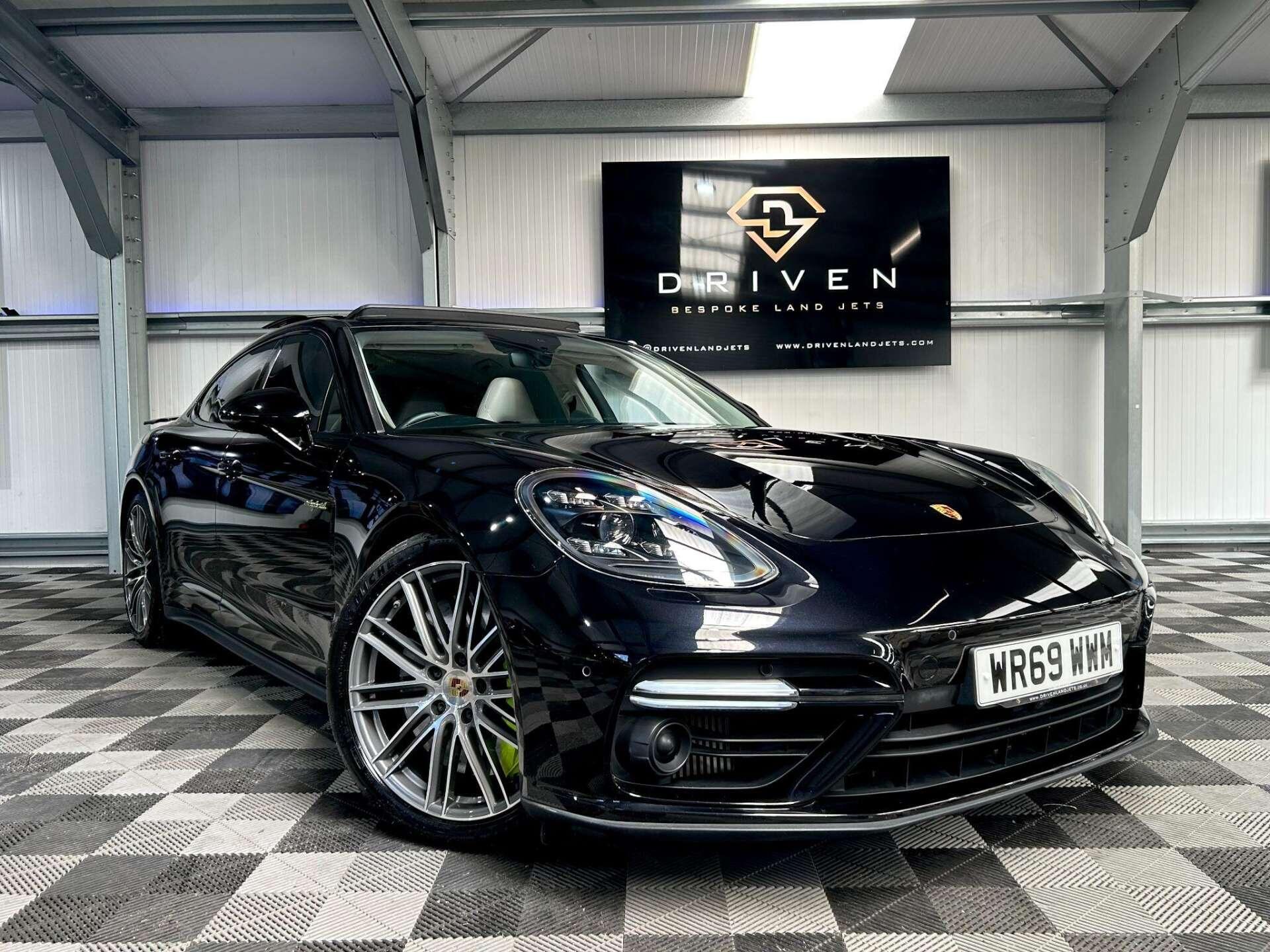 Porsche Panamera main image