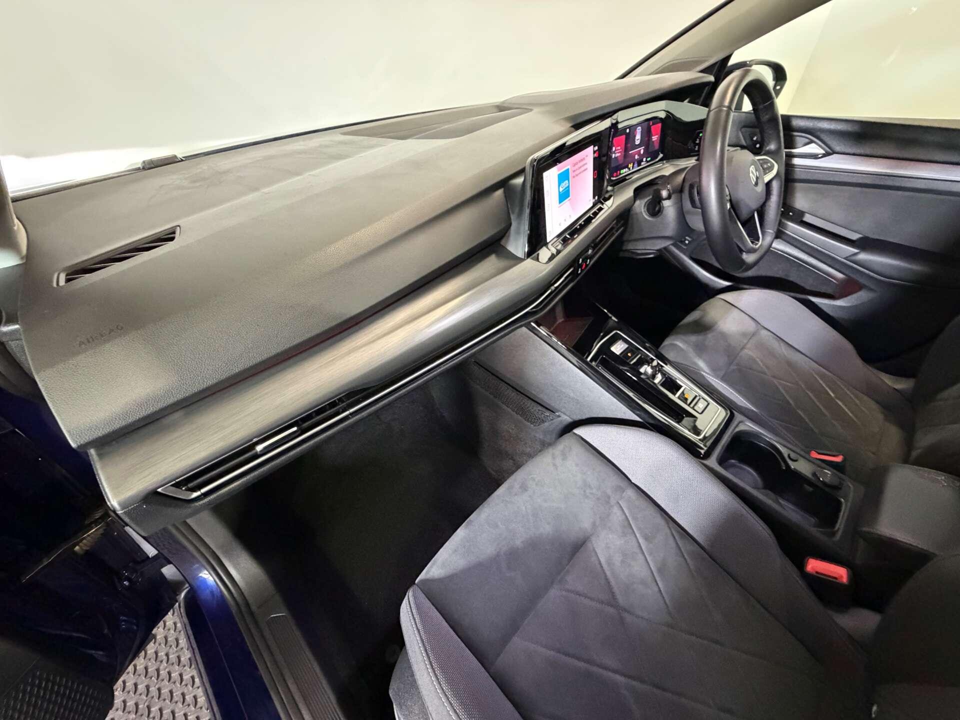 Volkswagen Golf view 66